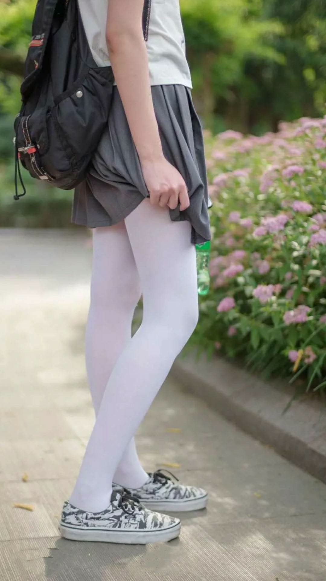 AYX SPORTS-尼尔·巴特尔凭借出色的防守，帮助袋鼠队在关键比赛中逆转局势