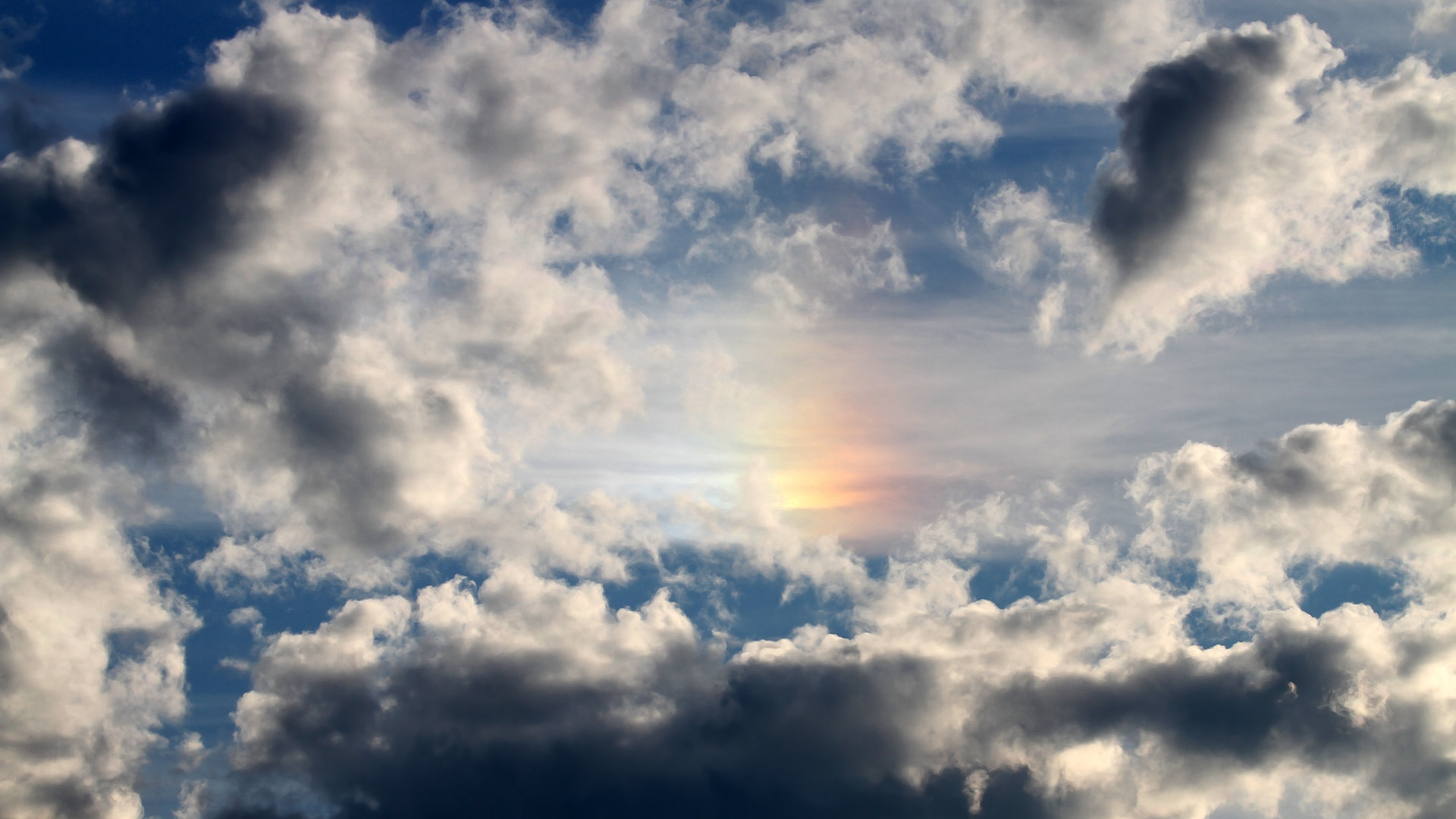 斯洛文尼亚女篮在欧洲锦标赛中夺取亚军，表现令人期待，斯洛文尼亚女篮u20