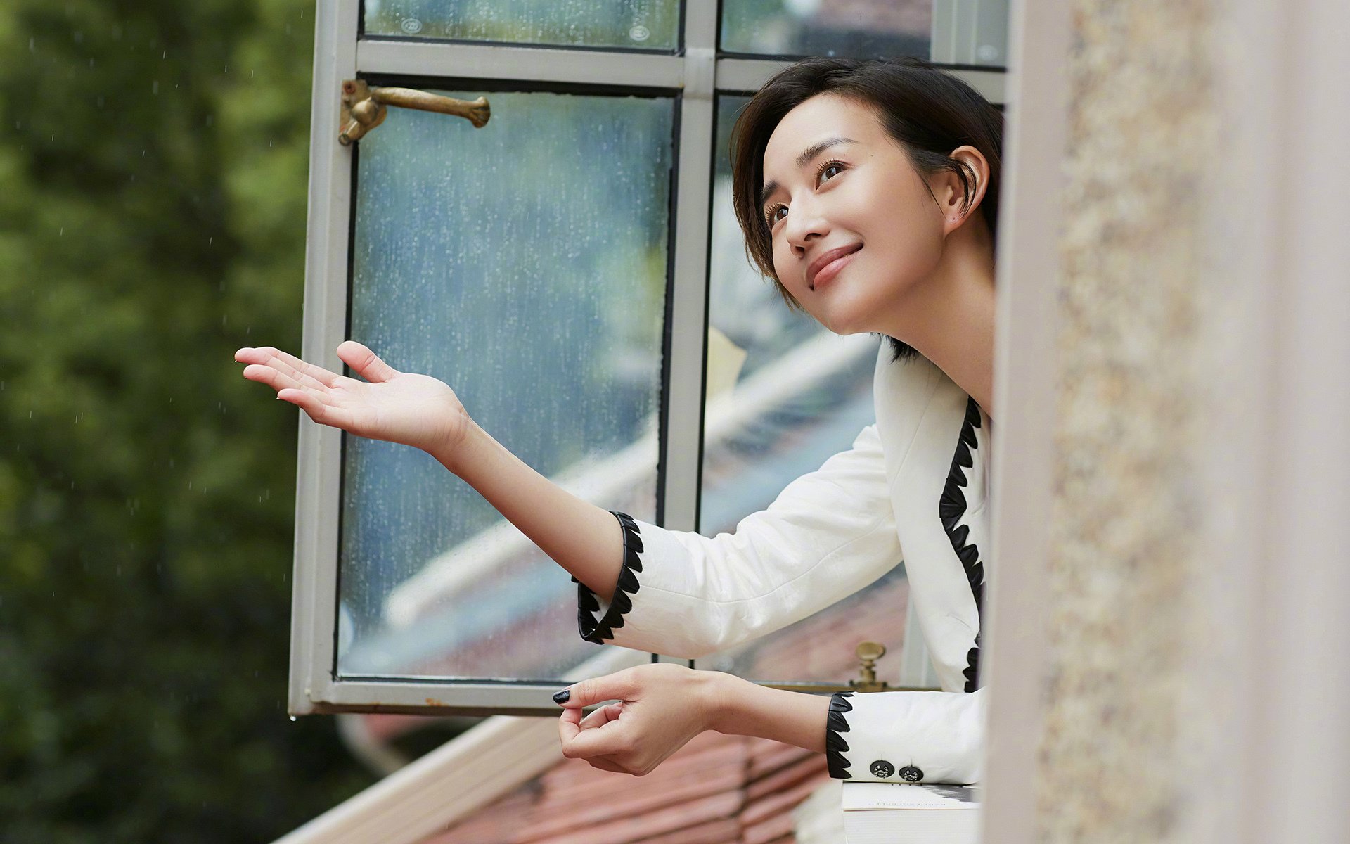 英超冲刺激烈：悬念、精彩、荣耀不停！，英超满场